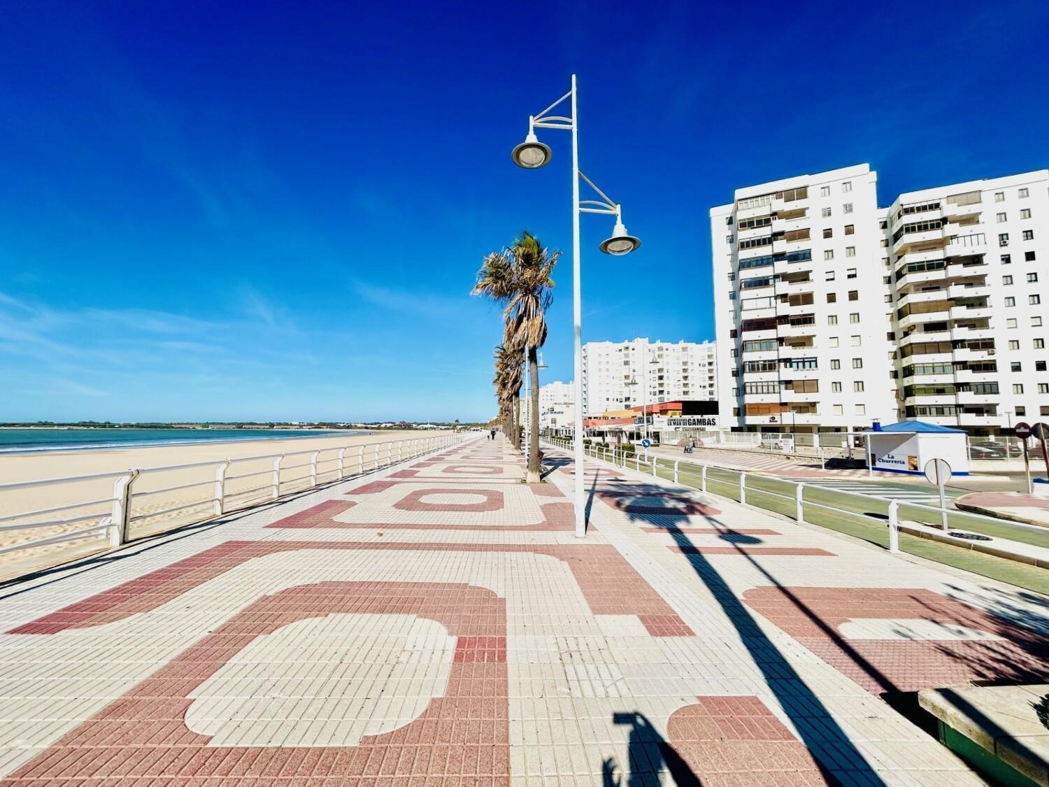 Gatu Arena " Preferente Mayores De 25 Anos Y Familias " El Puerto de Santa Maria Ngoại thất bức ảnh